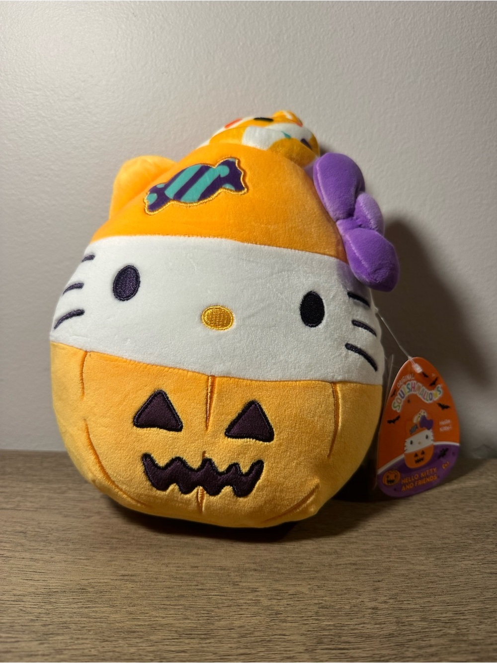 Jazwares Halloween Hello Kitty Sanrio Squishmallow NWT